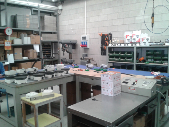 assemblaggio elettrodomestici verplast
